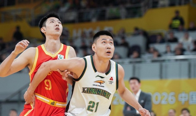 BSPORTS-不该回辽篮！25岁前锋又被弃用，场均1.8分，杨鸣重新启用李晓旭